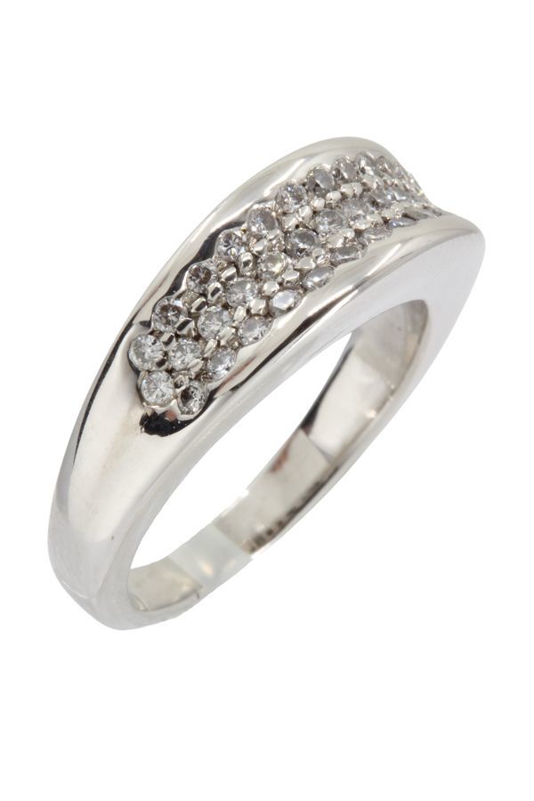 bague-moderne-pavage-diamants-or-18k-occasion-11353