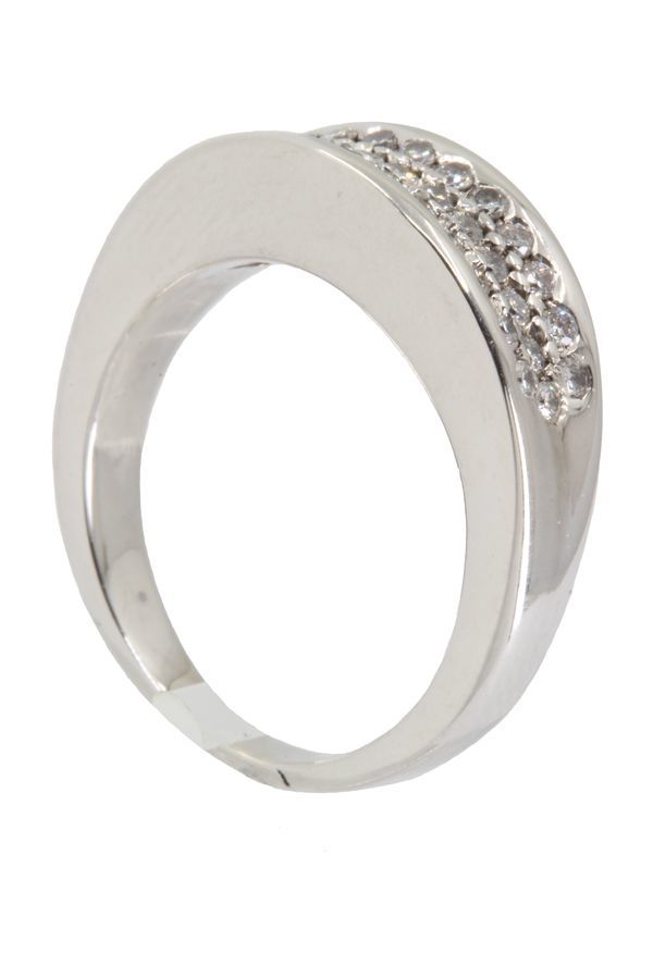 bague-moderne-pavage-diamants-or-18k-occasion-11355