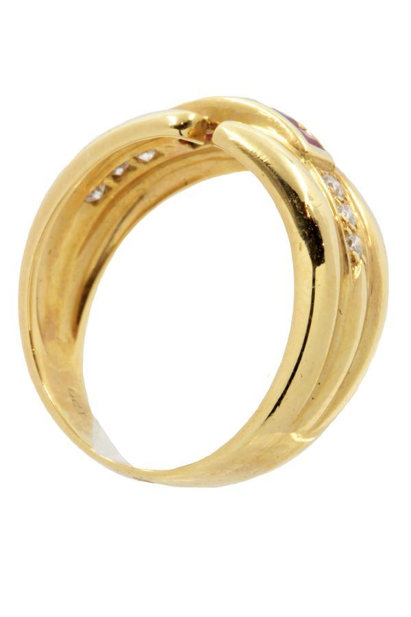 Bague-moderne-rubis-diamants-or-18k-occasion-6988