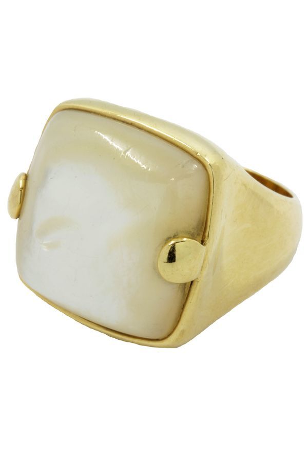 Bague-style-chevaliere-nacre-or-18k-occasion-7030