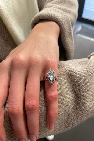 bague-marquise-topaze-diamants-or-18k-occasion_3379