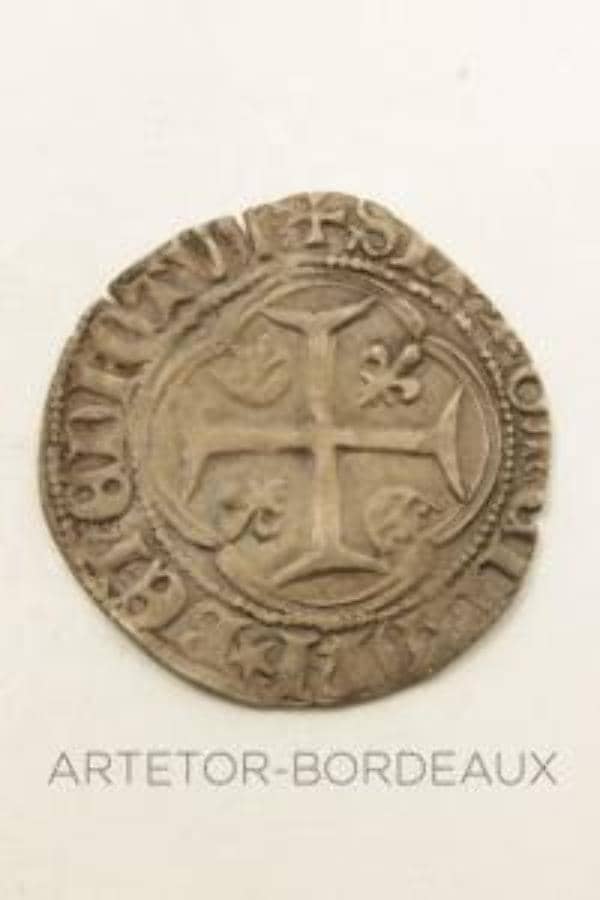 Blanc aux couronnelles - Charles VII, photo 1 sur 2