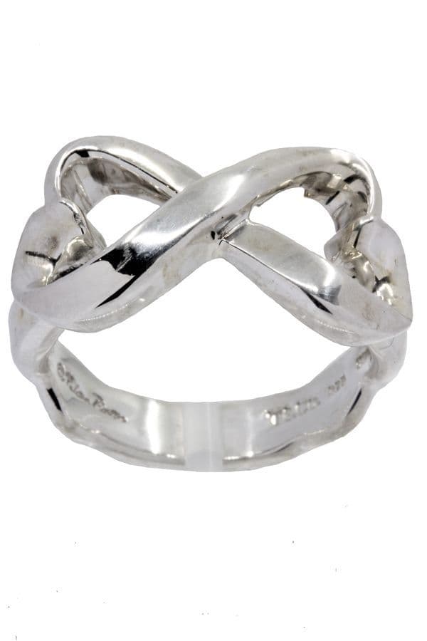 Bague Tiffany \"loving Hearth\" de Paloma Picasso