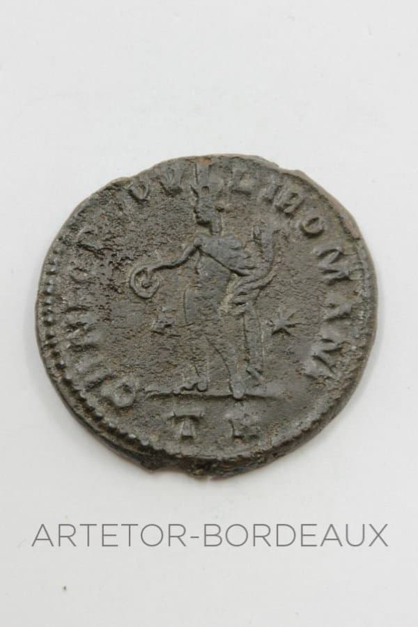 Follis ou nummus Licinius - photo 2