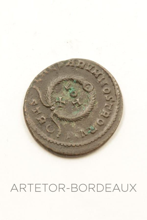 Nummus ou follis Crispus - photo 2