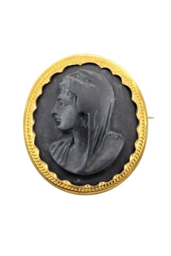 BROCHE ANCIENNE CAMEE JAIS, photo 1 sur 2