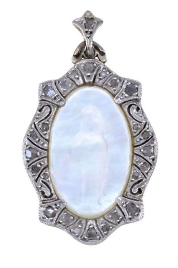 Médaille Vierge Art Déco