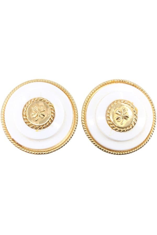Clips Signés Chanel