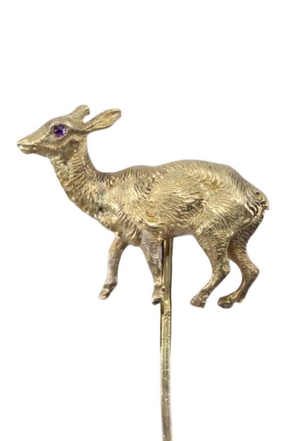 Épingle Ancienne Chevreuil