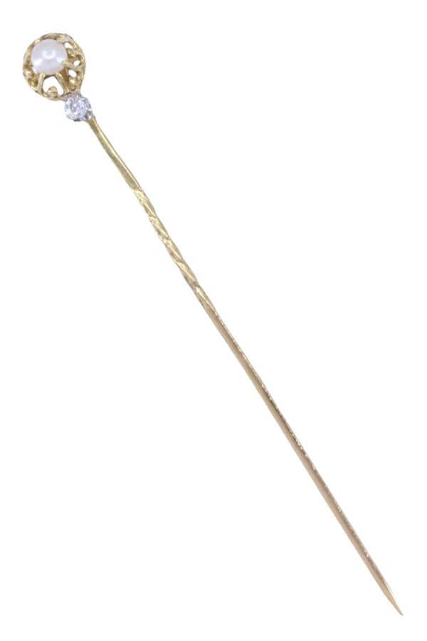 ÉPINGLE ANCIENNE PERLE ET DIAMANT, photo 1 sur 2