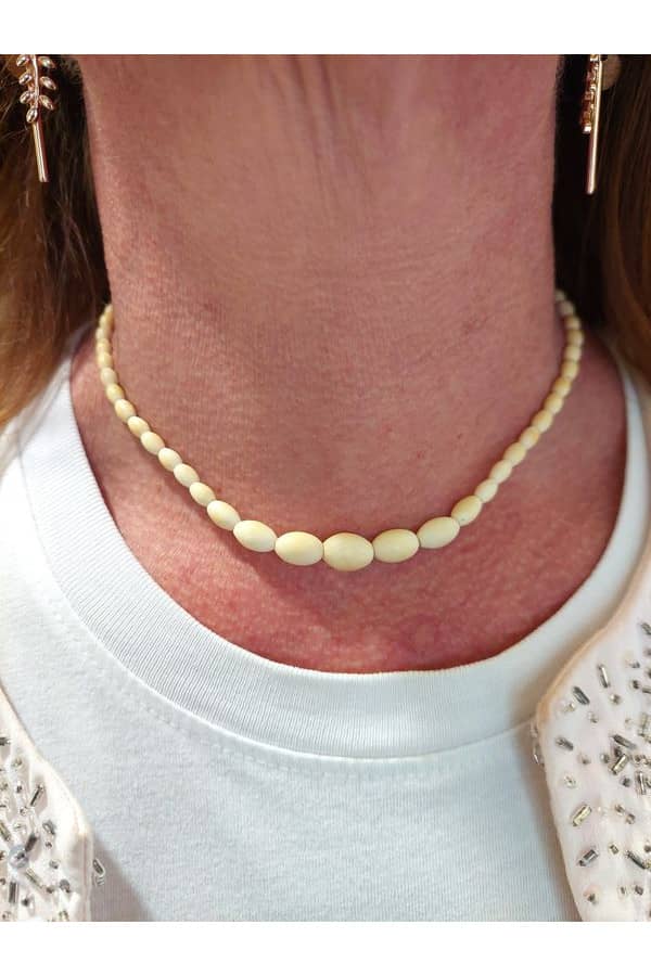 COLLIER EN IVOIRE, photo 2 sur 3