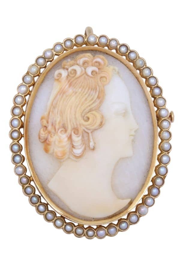 BROCHE PENDENTIF CAMÉE ET PERLES, photo 2 sur 3
