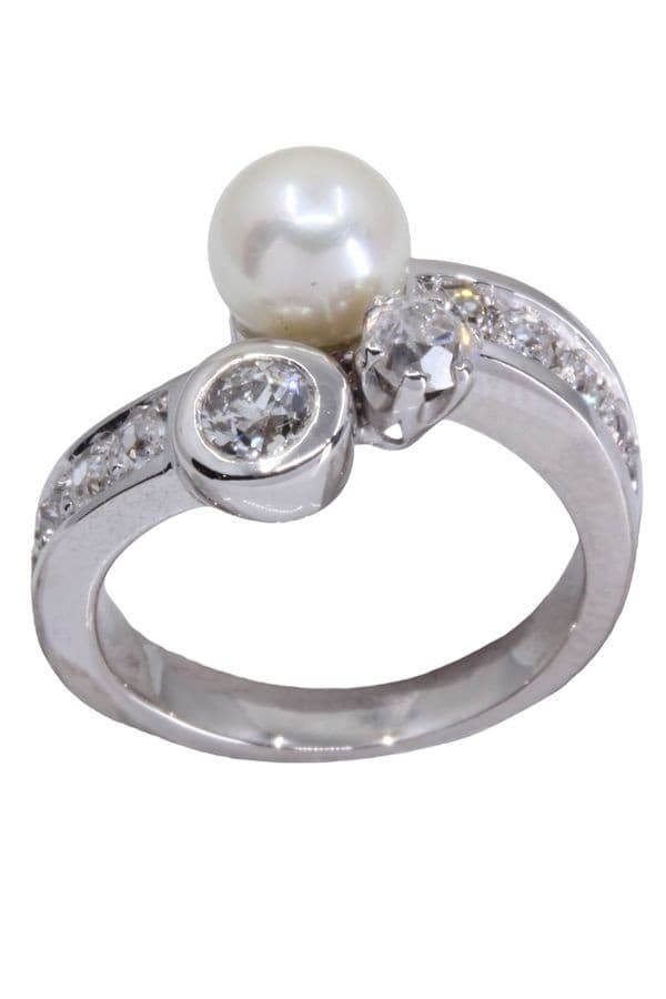 Bague Ancienne Perle et Diamants