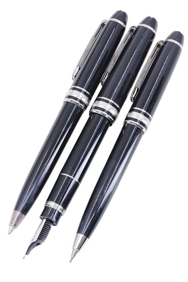 MONTBLANC - ENSEMBLE DE 3 STYLOS ET ÉTUI, photo 1 sur 2