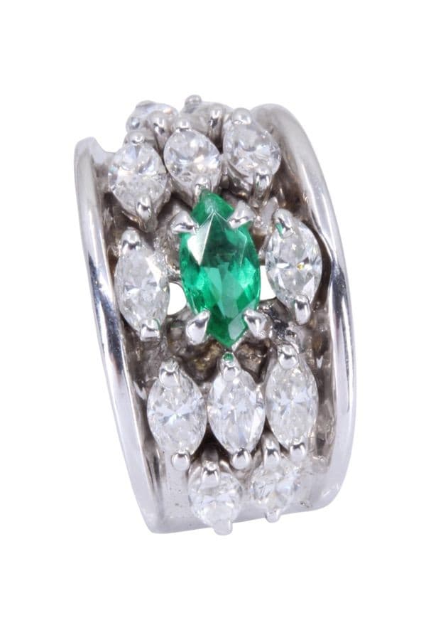 Bague Moderne Émeraude et Diamants - photo 4
