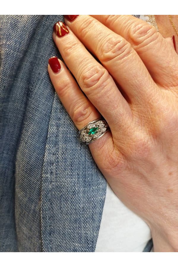 Bague Moderne Émeraude et Diamants - photo 2