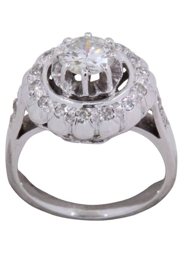 BAGUE FLEUR DIAMANTS MODERNE, photo 2 sur 3