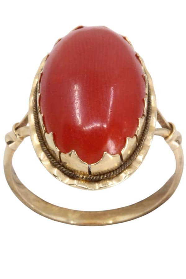 BAGUE ANCIENNE CORAIL, photo 2 sur 3