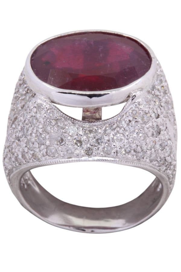 Bague Rubis et Pavage Diamants