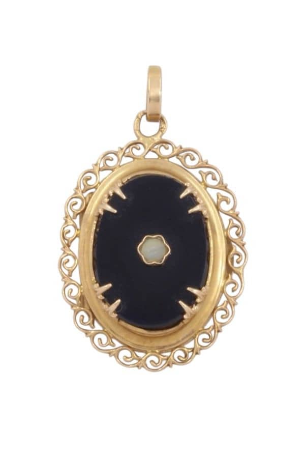 PENDENTIF PORTE PHOTO, photo 1 sur 2