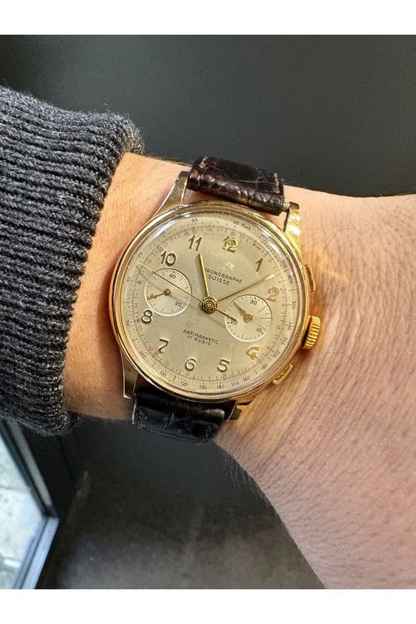 Chronographe Suisse Cie - Or 18K - photo 2