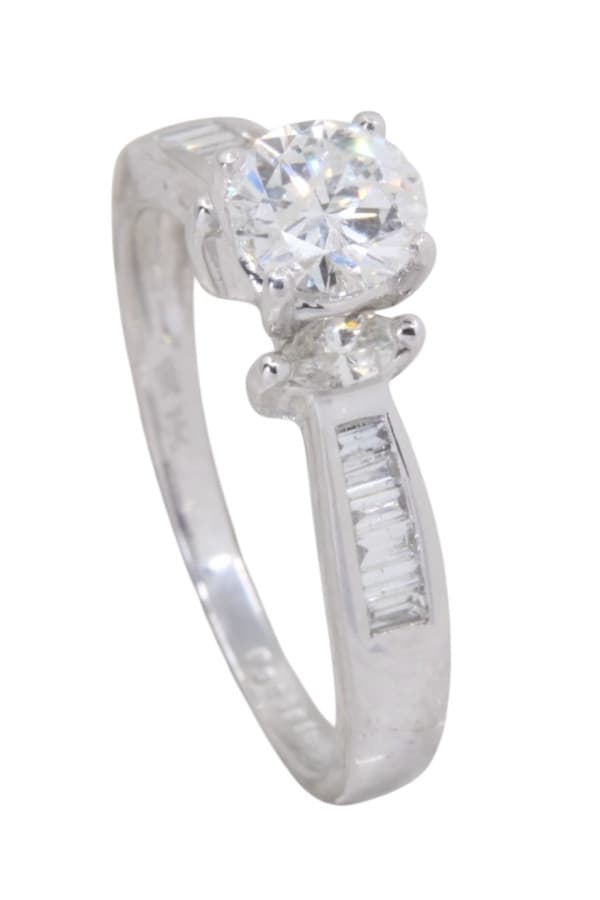 Bague Style Solitaire Diamants - photo 4